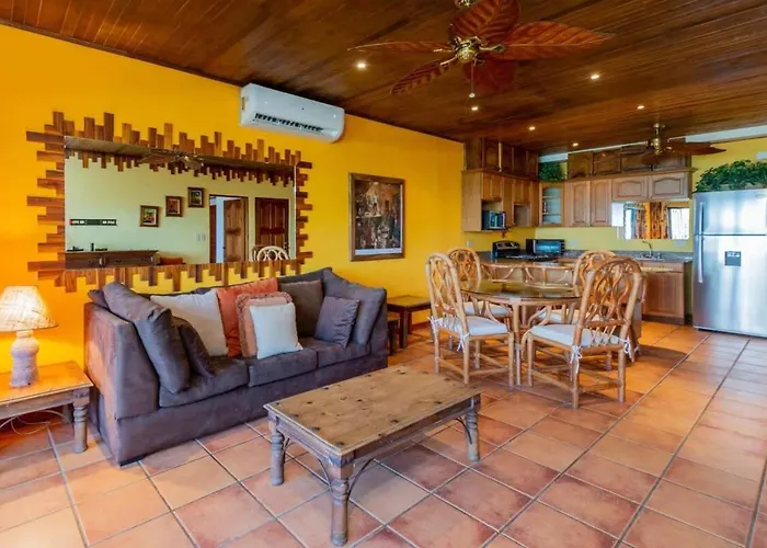 Beachfront With Warm, Rustic Interiors & Direct Access To Playa Flamingo