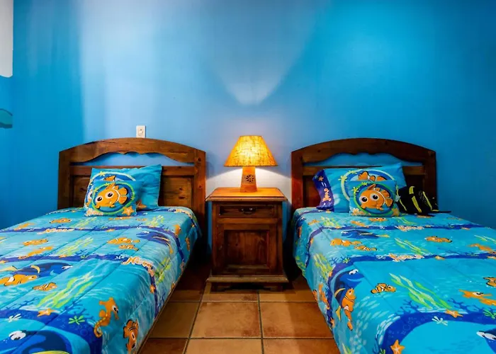 Holiday home Beachfront With Warm, Rustic Interiors & Direct Access To Playa Flamingo
